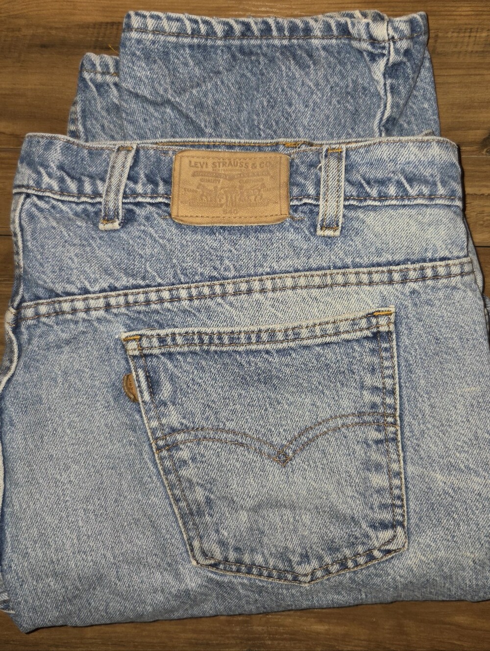 Vintage 1991 Levi's 540 Leather Tab Relaxed Straight Leg Jeans Made in USA 46x30
